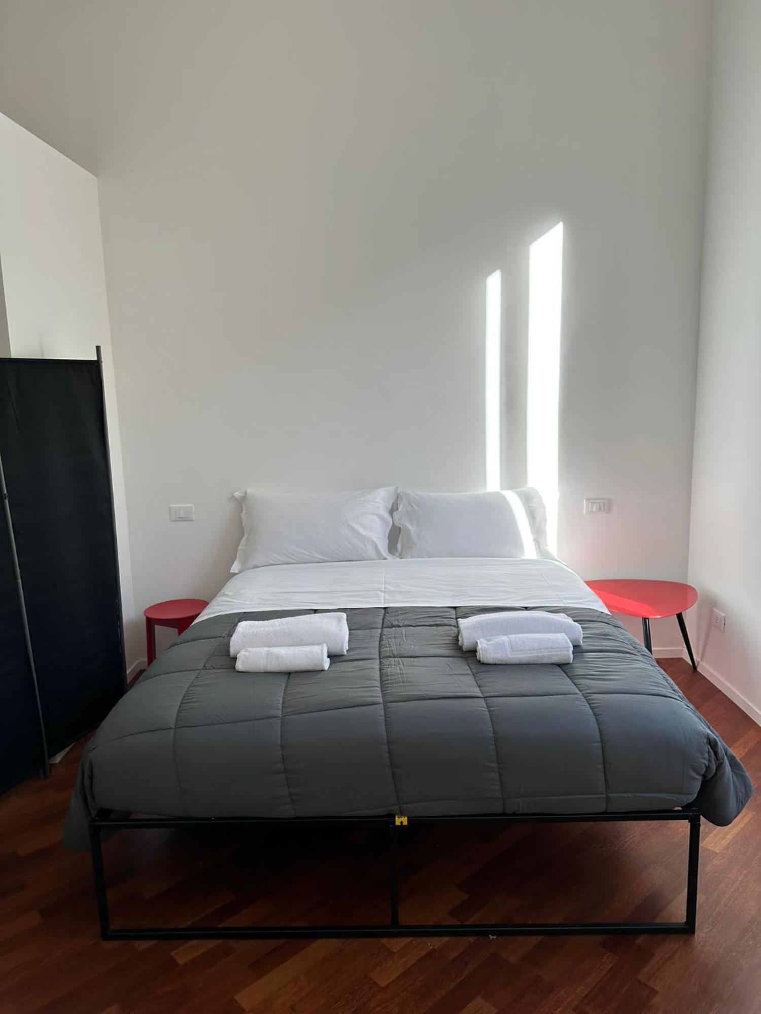 Whouse Suite Apartament Indipendenza ボローニャ エクステリア 写真