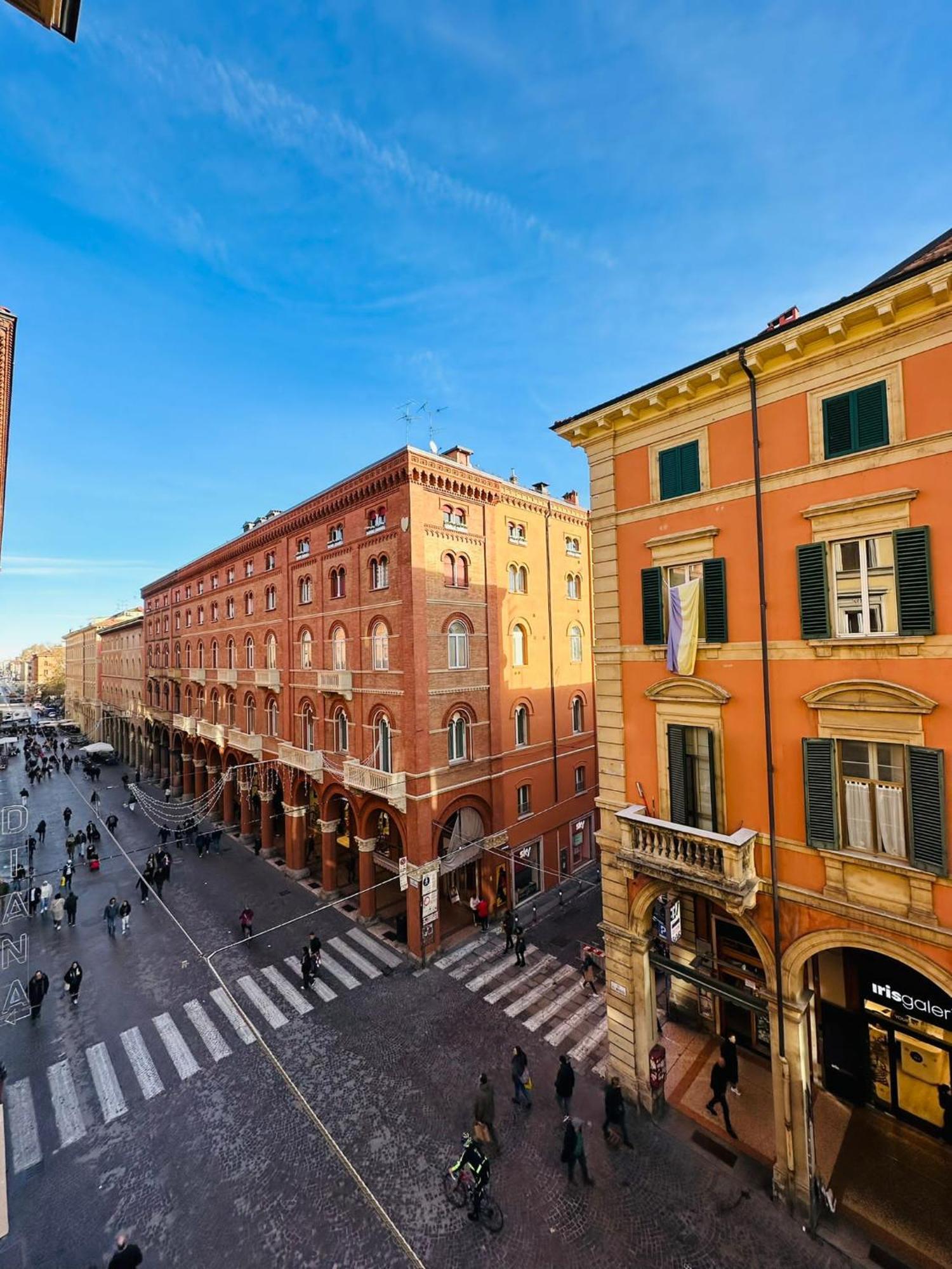 Whouse Suite Apartament Indipendenza ボローニャ エクステリア 写真